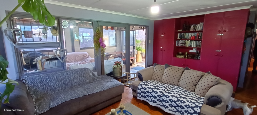 3 Bedroom Property for Sale in Paradise Beach Eastern Cape